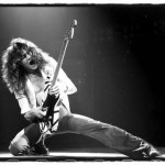 Eddie Van Halen - This is How to Play Guitar Solos!