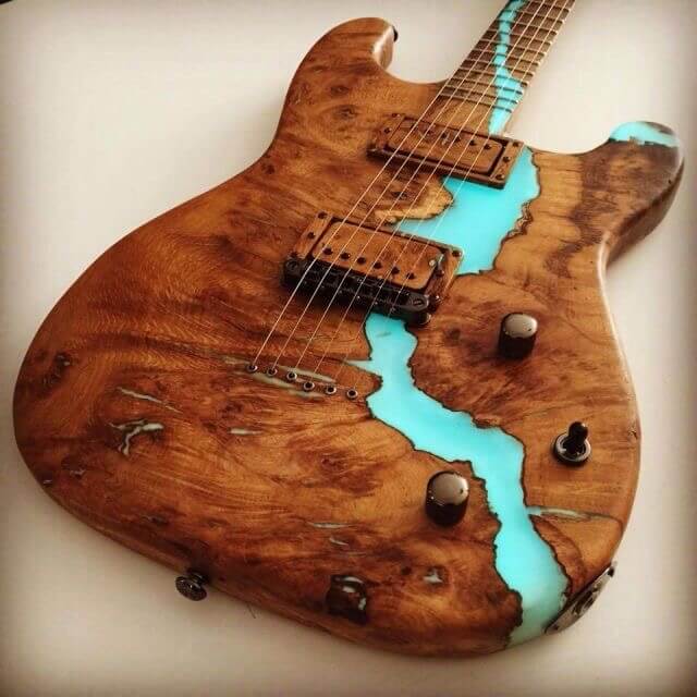 Interesting color combinations on this guitar