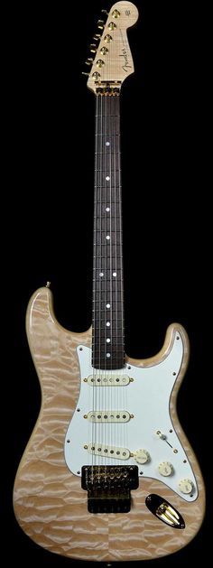 Quilted Maple Natural Strat