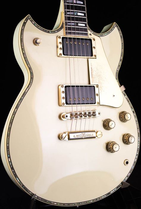 Beautiful creamy-white guitar